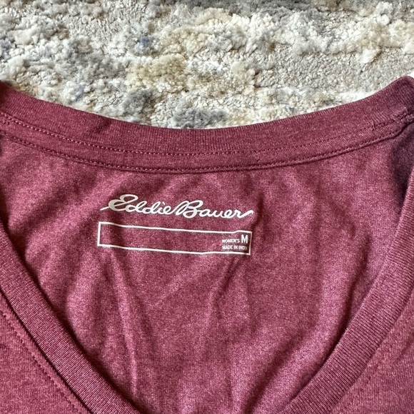 Eddie Bauer Women's Favorite Long-Sleeve V-Neck Long Sleeve M Dusty Red Shirt - Picture 5 of 6